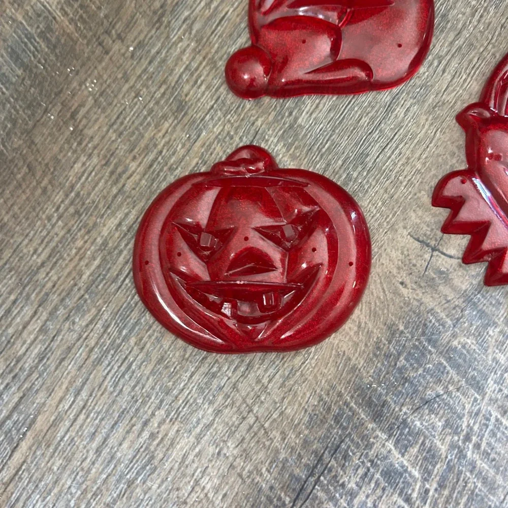 Aunt Chicks Vintage Cookie Cutters Ruby Red Plastic Bunny Pumpkin Clown Set of 3